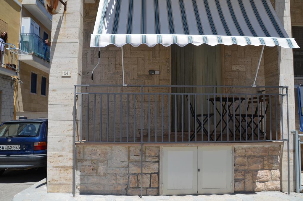 Blue Sea Apartment Torre Canne Exterior photo